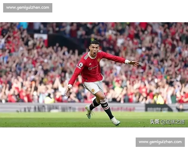 精准解析足球滑铲动作技术要领与实战应用全面指南